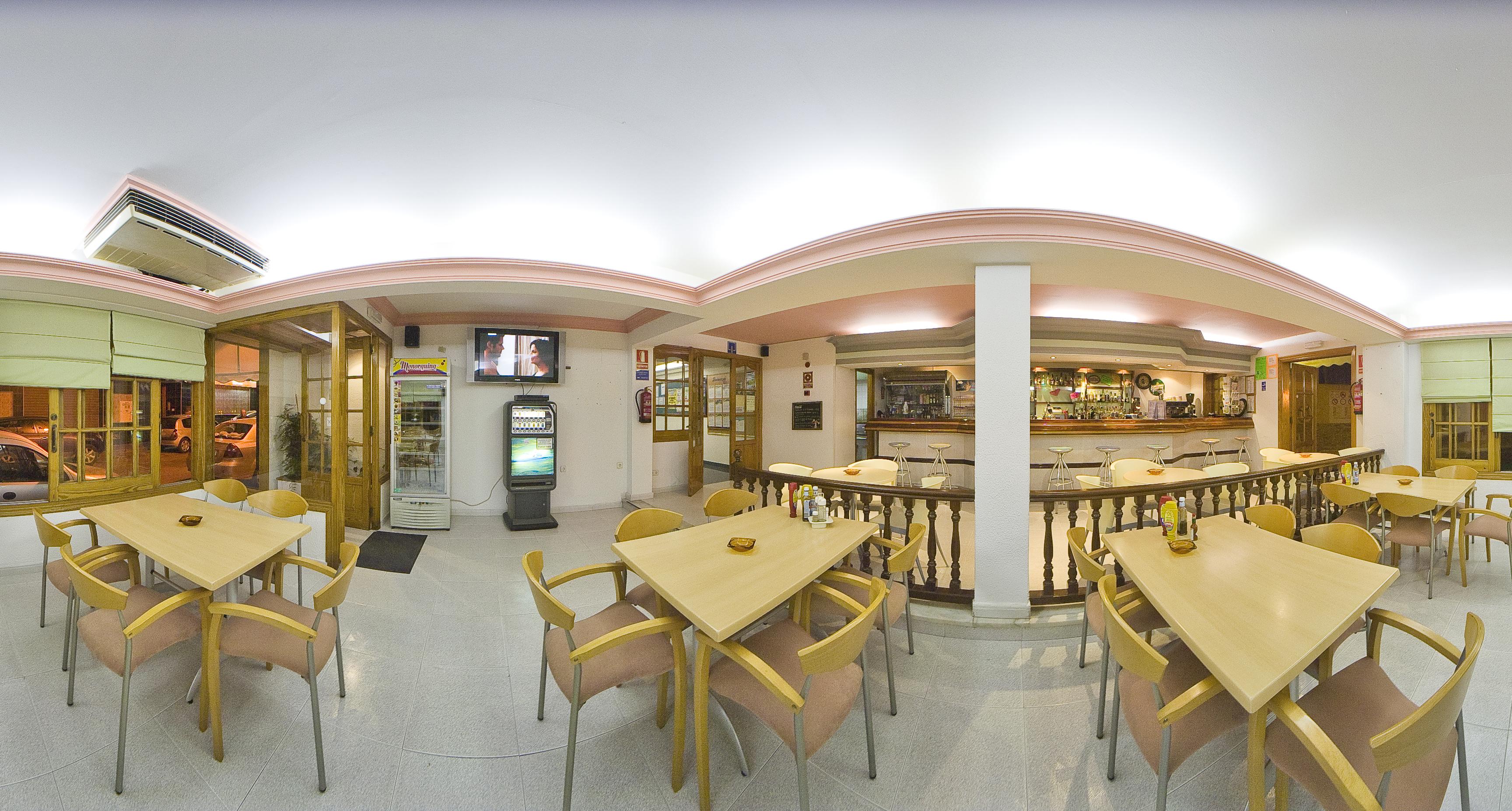 Hostal Adelino Сан-Антонио-Абад Экстерьер фото