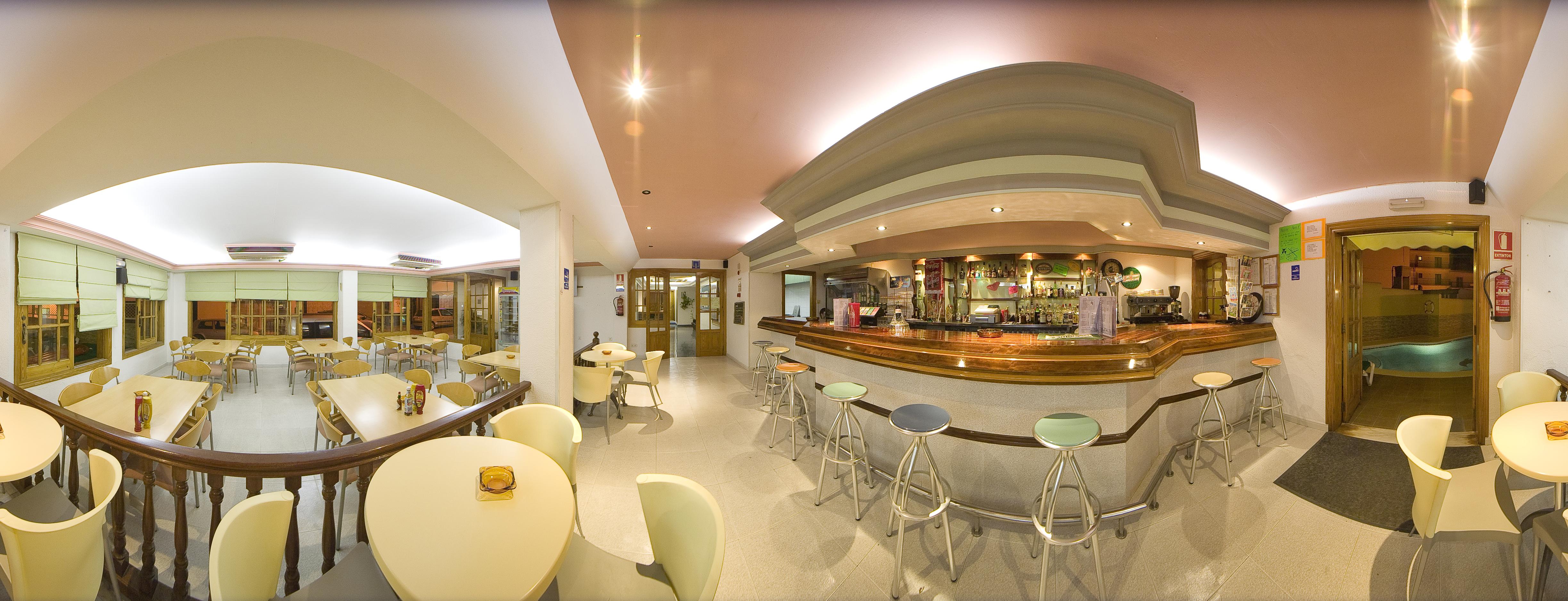 Hostal Adelino Сан-Антонио-Абад Экстерьер фото