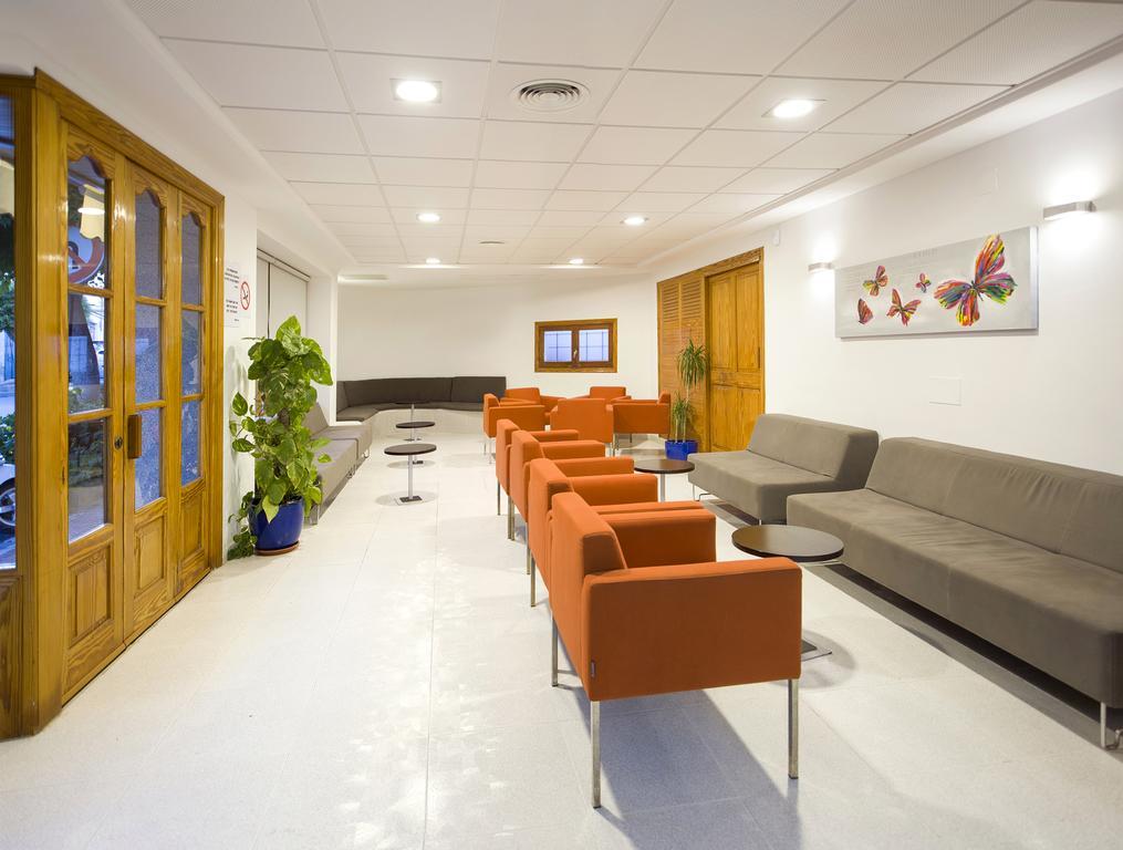 Hostal Adelino Сан-Антонио-Абад Экстерьер фото